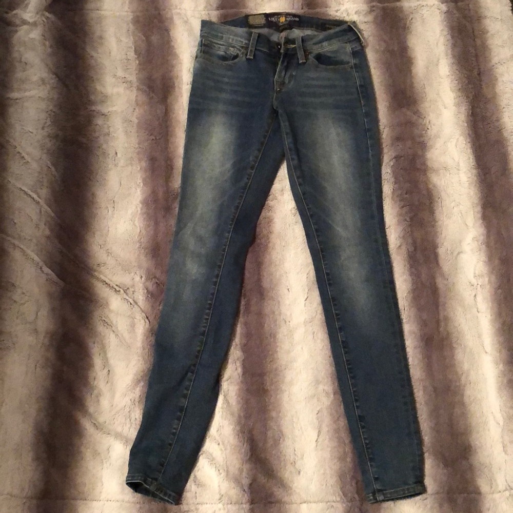 Lucky jeans. Never worn. Tag still on